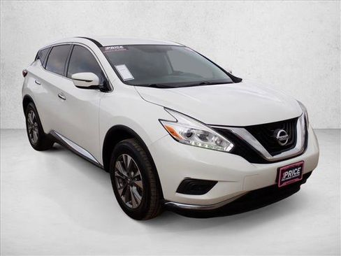 Used 2017 Nissan Murano S image 6