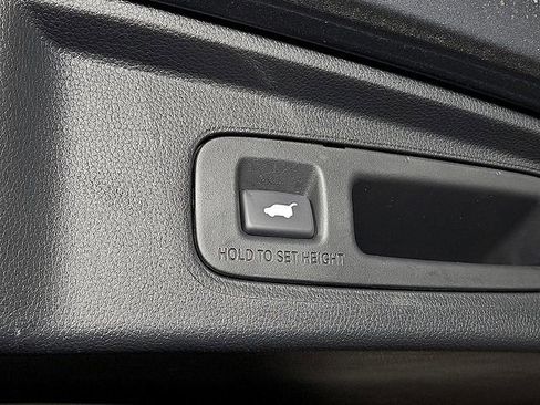 Used 2025 Honda CR-V EX-L image 31