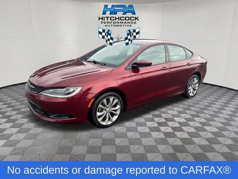 Used 2015 Chrysler 200 S FWD image 1