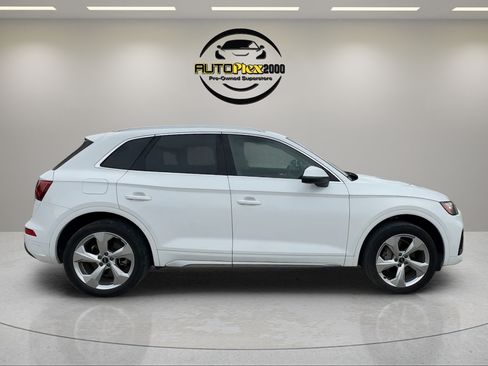 Used 2021 Audi Q5 2.0T Premium Plus w/ Premium Plus Package AWD/4WD image 8