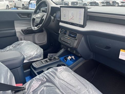 New 2025 Ford Maverick XLT w/ XLT Luxury Package image 10