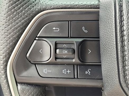 Used 2024 Toyota Tacoma Trailhunter image 29