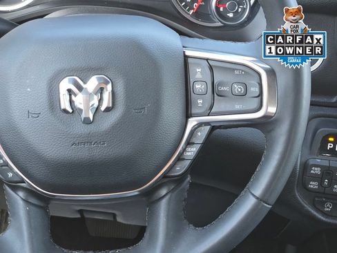 Used 2025 RAM 1500 Laramie AWD/4WD image 16