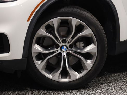 Used 2017 BMW X5 xDrive40e AWD/4WD image 18