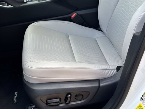 Certified 2026 Lexus TX 350 AWD w/ Technology Package image 13