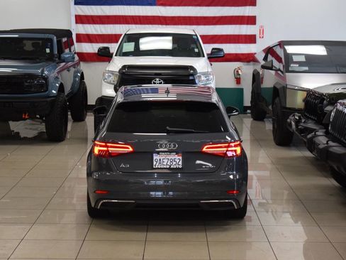 Used 2018 Audi A3 e-tron Premium Plus w/ Technology Package image 16