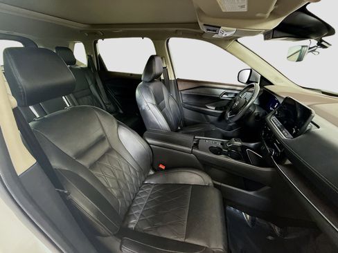 Used 2022 Nissan Rogue Platinum w/ Head-Up Display Package image 29