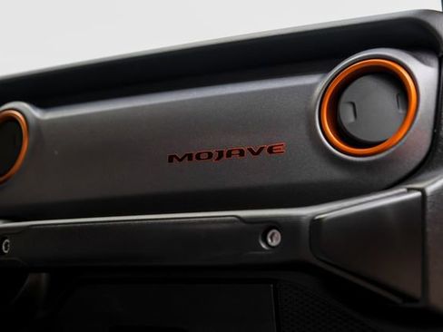 Used 2021 Jeep Gladiator Mojave image 16