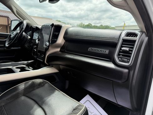 Used 2023 RAM 2500 Laramie AWD/4WD image 25
