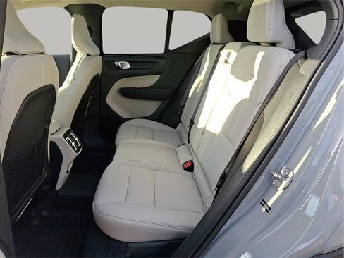 New 2025 Volvo XC40 B5 Ultra w/ Protection Package Premier image 6