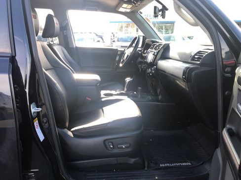 Used 2018 Toyota 4Runner TRD Pro image 18