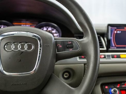 Used 2009 Audi S8 4dr Sedan image 50