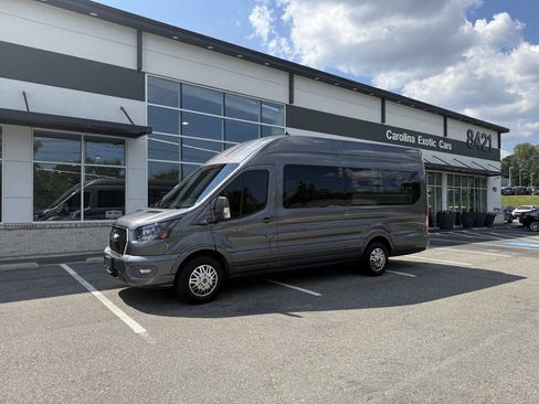 Used 2023 Ford Transit 250 148 High Roof Extended AWD image 9