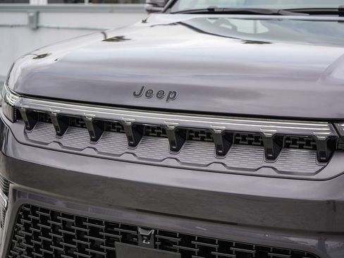 New 2026 Jeep Grand Wagoneer L Summit AWD/4WD image 6