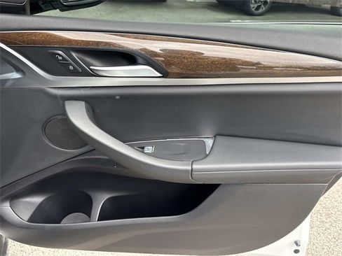 Used 2021 BMW X3 xDrive30e w/ Convenience Package image 23