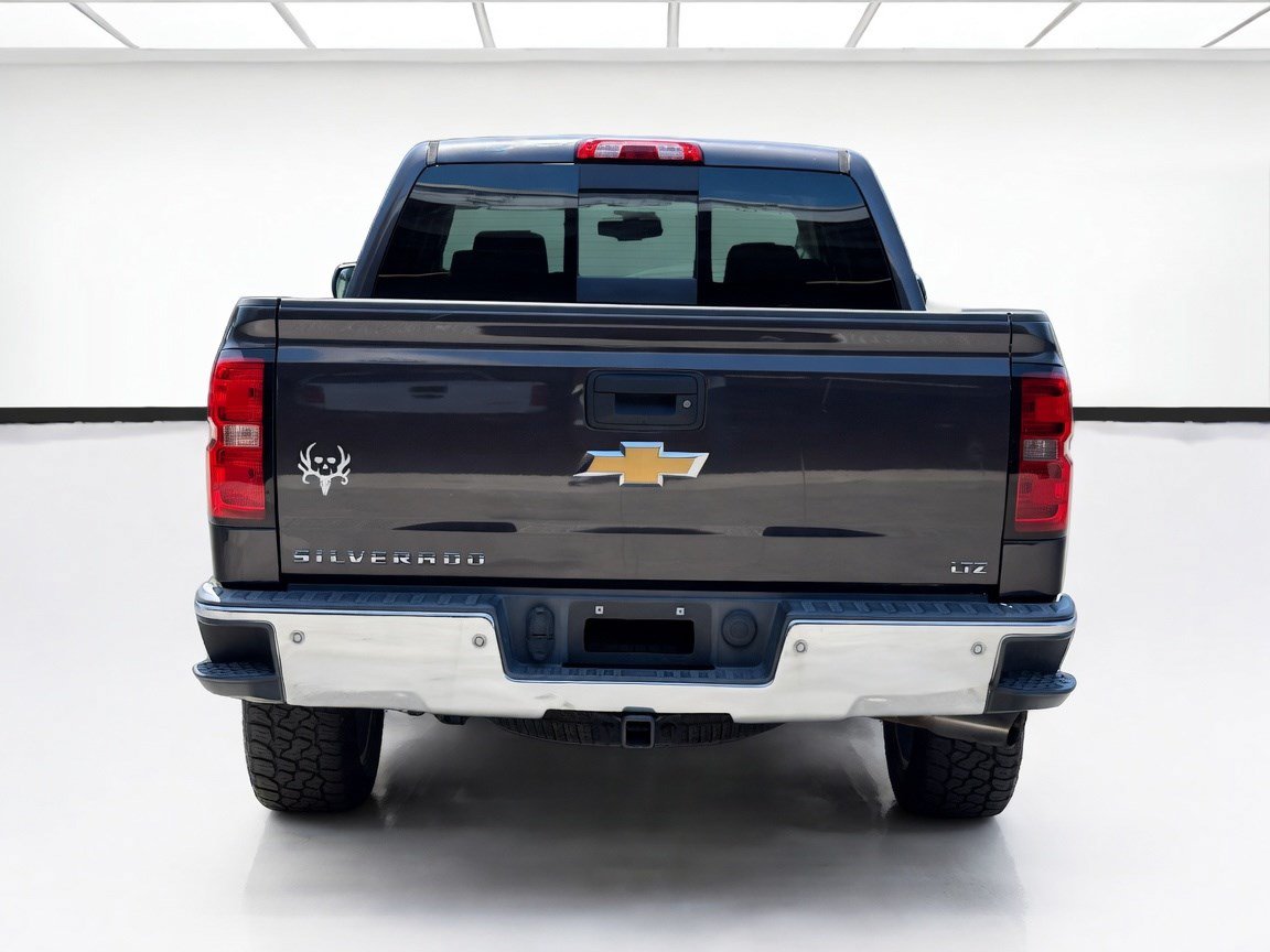 Used 2015 Chevrolet Silverado 1500 LTZ w/ Driver Alert Package AWD/4WD image 5