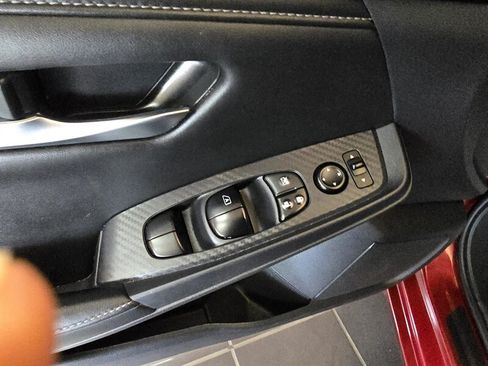 Used 2024 Nissan Sentra SV w/ All-Weather Package FWD image 17
