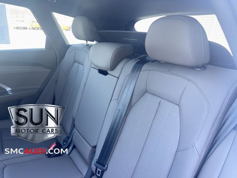 Used 2025 Audi Q5 Prestige image 19