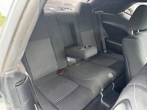 Certified 2019 Dodge Challenger SXT w/ Driver Convenience Group RWD image 15