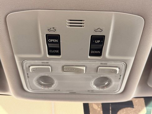 Used 2014 Toyota Corolla S Premium w/ Driver Convenience Package image 31