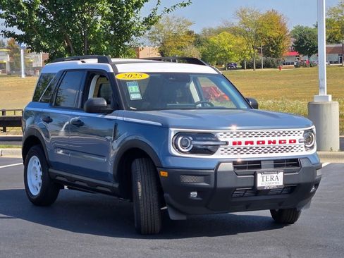 New 2025 Ford Bronco Sport Heritage w/ Convenience Package image 3