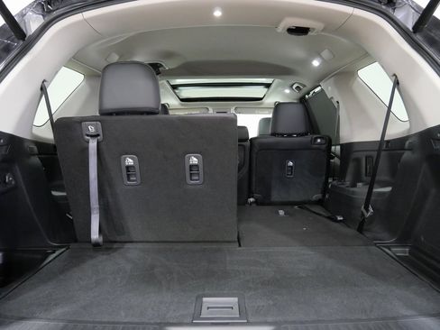 Used 2025 Honda Pilot Elite image 29