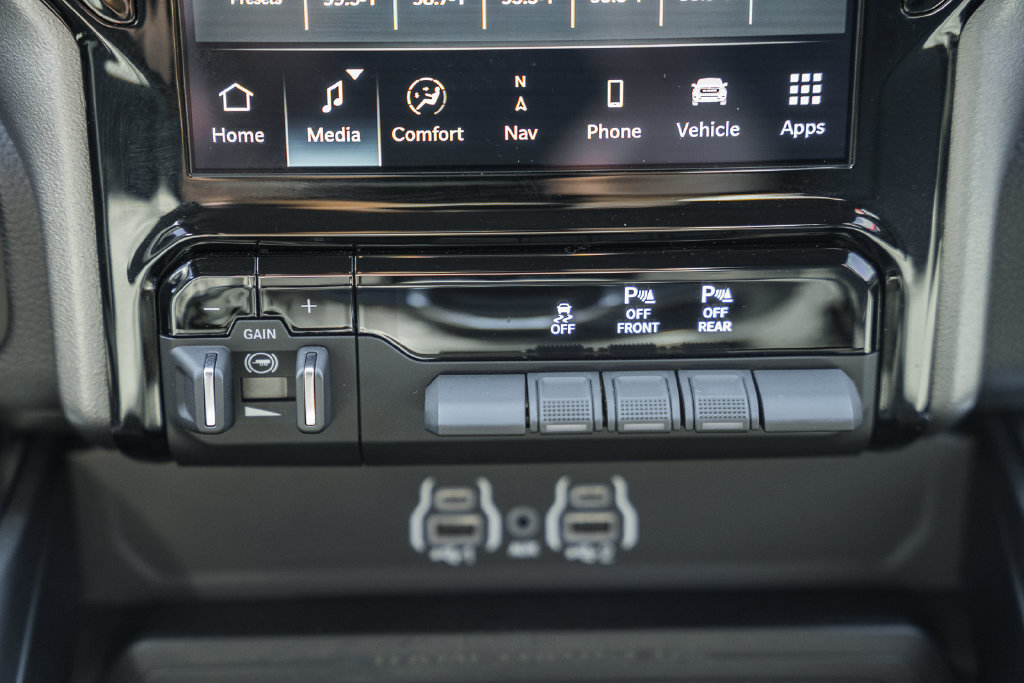 Used 2025 RAM 1500 Big Horn AWD/4WD image 27