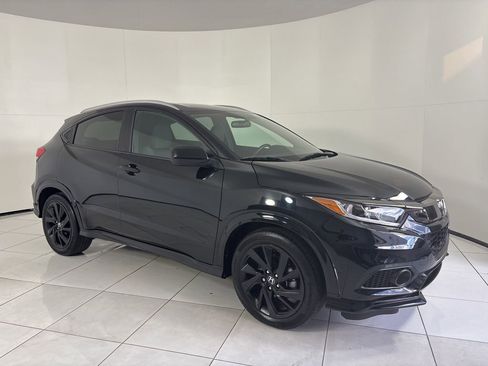 Used 2021 Honda HR-V Sport image 7