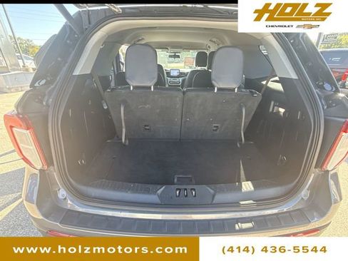 Used 2023 Ford Explorer XLT w/ Equipment Group 202A image 24