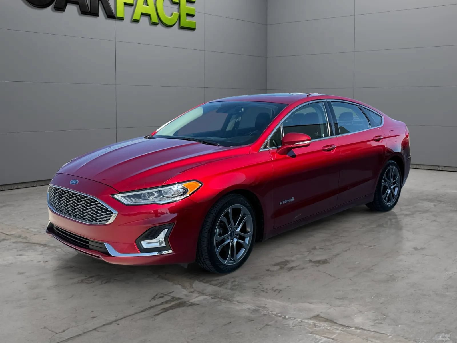 Used 2019 Ford Fusion Titanium FWD image 5