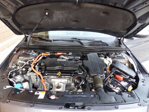 Used 2019 Honda Accord EX image 15