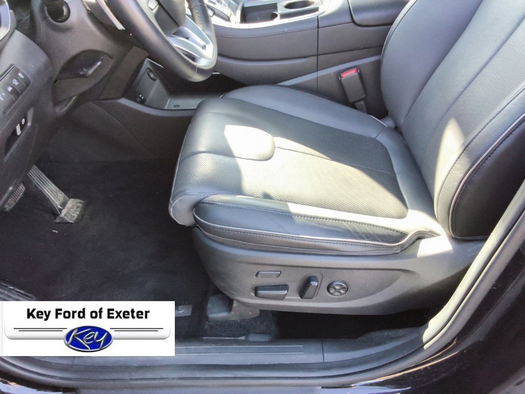 Used 2023 Hyundai Santa Fe Limited w/ Cargo Package AWD/4WD image 30