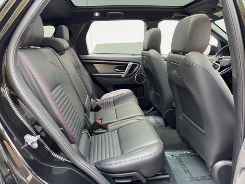 Used 2022 Land Rover Discovery Sport SE R-Dynamic image 42