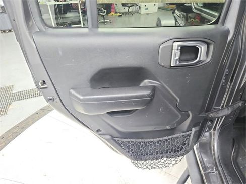 Used 2020 Jeep Gladiator Sport w/ Quick Order Package 24S image 33