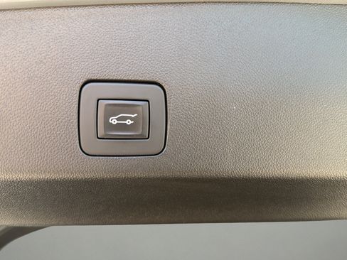 Used 2021 Buick Encore GX Select w/ Experience Buick Package AWD/4WD image 18