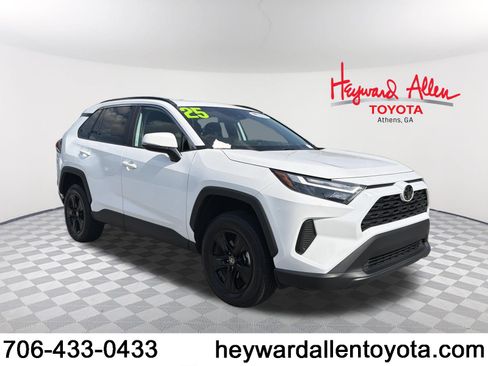 Certified 2025 Toyota RAV4 XLE FWD image 1