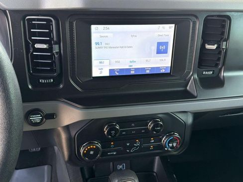 Certified 2022 Ford Bronco 2-Door AWD/4WD image 25