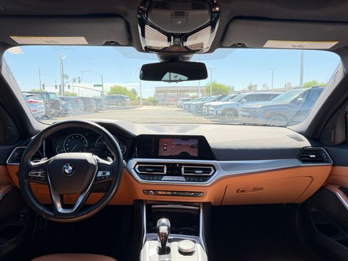 Used 2020 BMW 330i Sedan w/ Parking Assistance Package RWD image 19