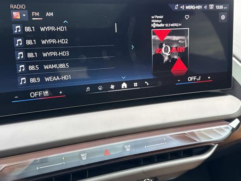 New 2026 BMW X3 xDrive30 w/ Premium Package image 3