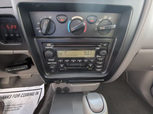 Used 2003 Toyota Tacoma PreRunner RWD image 21