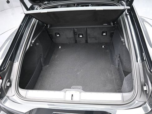 New 2026 Porsche Panamera image 31