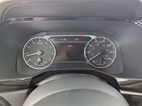 Used 2023 Nissan Pathfinder SL image 30