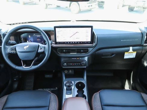 New 2026 Ford Bronco Sport Outer Banks w/ Outer Banks Tech Package+ AWD/4WD image 12