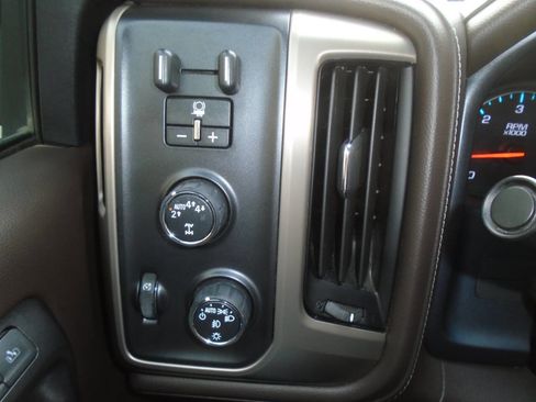 Used 2018 GMC Sierra 1500 Denali w/ Denali Ultimate Package image 48