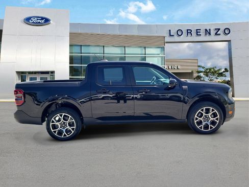 Used 2025 Ford Maverick Lariat w/ 4K Tow Package AWD/4WD image 4