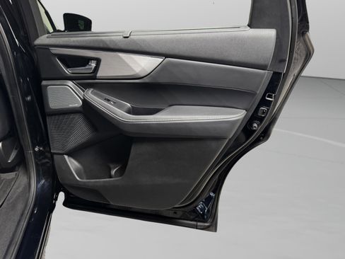 Used 2025 Acura MDX FWD w/ Technology Package image 31