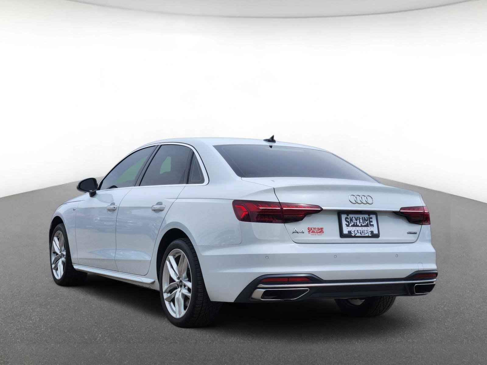 Used 2021 Audi A4 2.0T Premium w/ Convenience Package AWD/4WD image 4