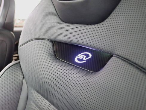 Used 2025 Land Rover Range Rover Sport SV Edition Two image 32