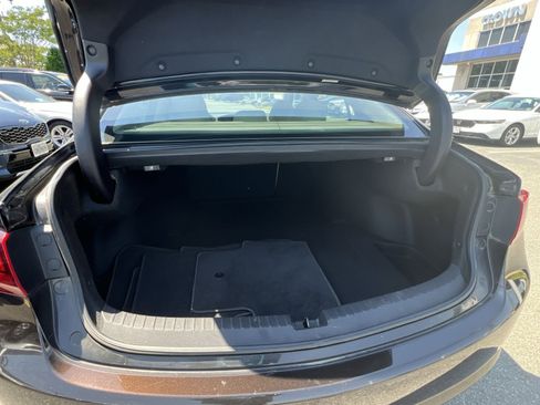 Used 2015 Acura TLX FWD image 28