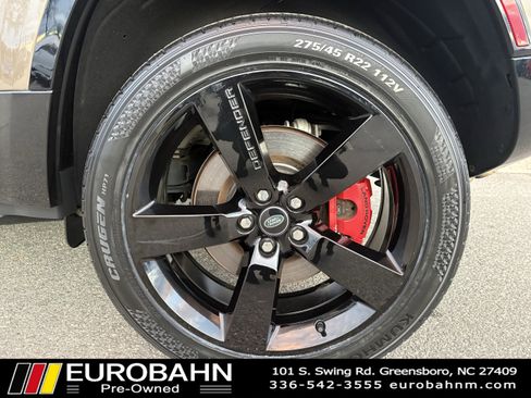 Used 2024 Land Rover Defender 110 X-Dynamic SE image 33